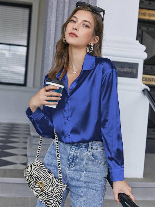 Esthere | Casual Satijnen Blouse met Knoopsluiting en Lange Mouwen