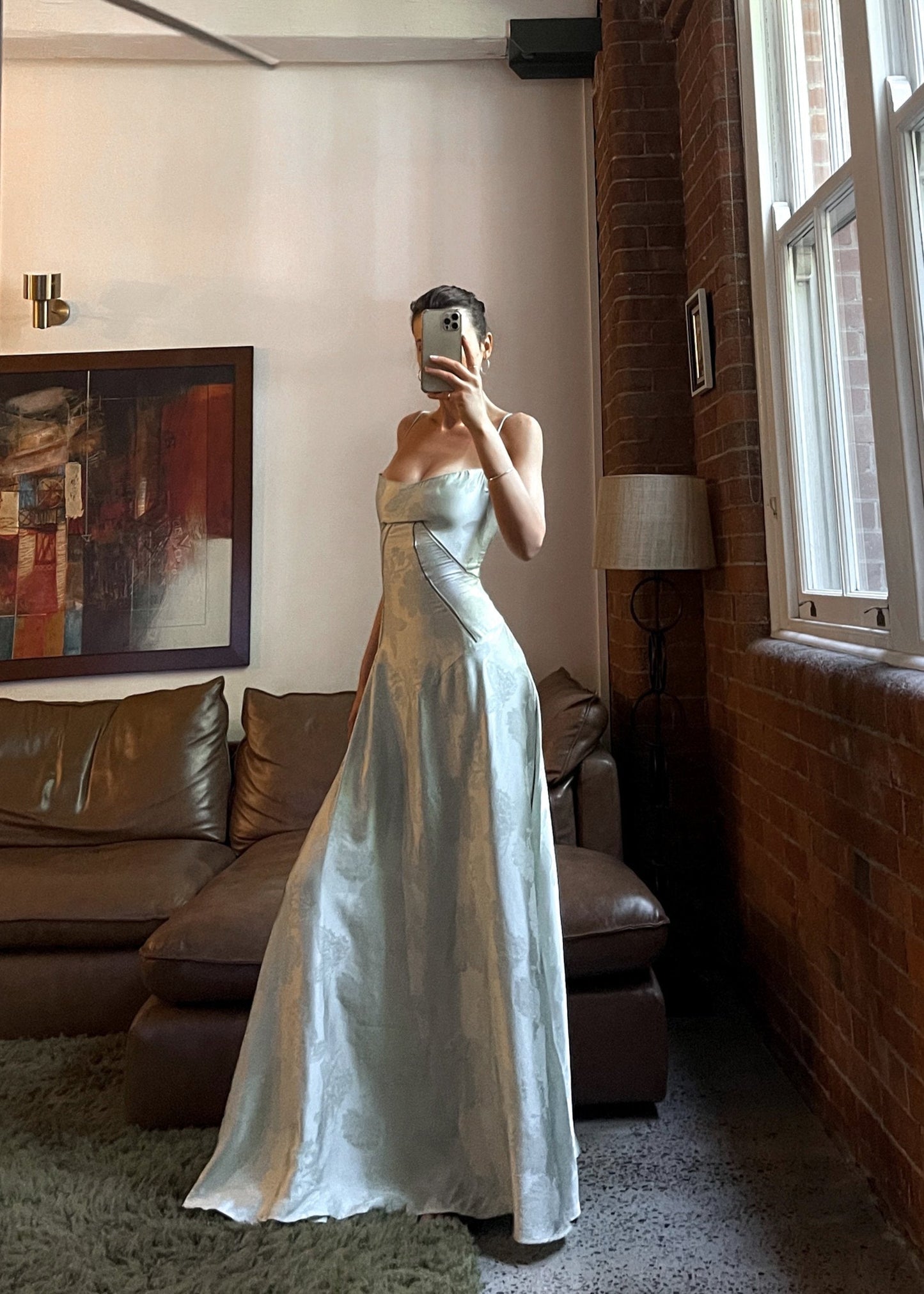 Elegante Liquid Satin Jurk voor Feestelijke Gelegenheden