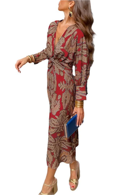 Elegante damesjurk met gedefinieerde taille en vloeiende halslijn