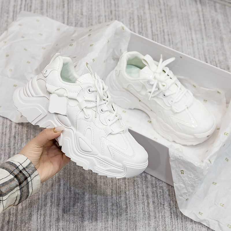 Chunky Dames Sneakers met Vetersluiting en Platformzool