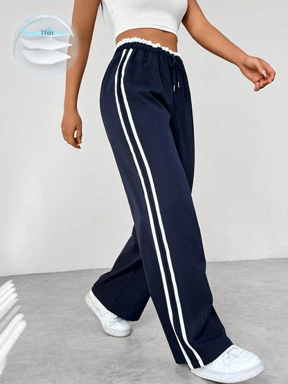 MALINA | Rechte Broek met Zijstreep en Trekkoordtaille