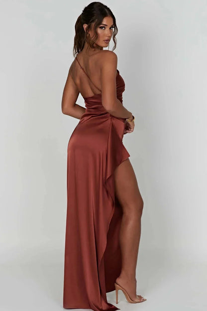Marigold | Asymmetrische maxi jurk met hoge split